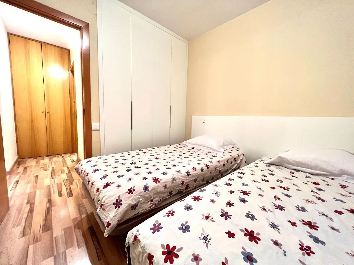 Oriol Center Apartments